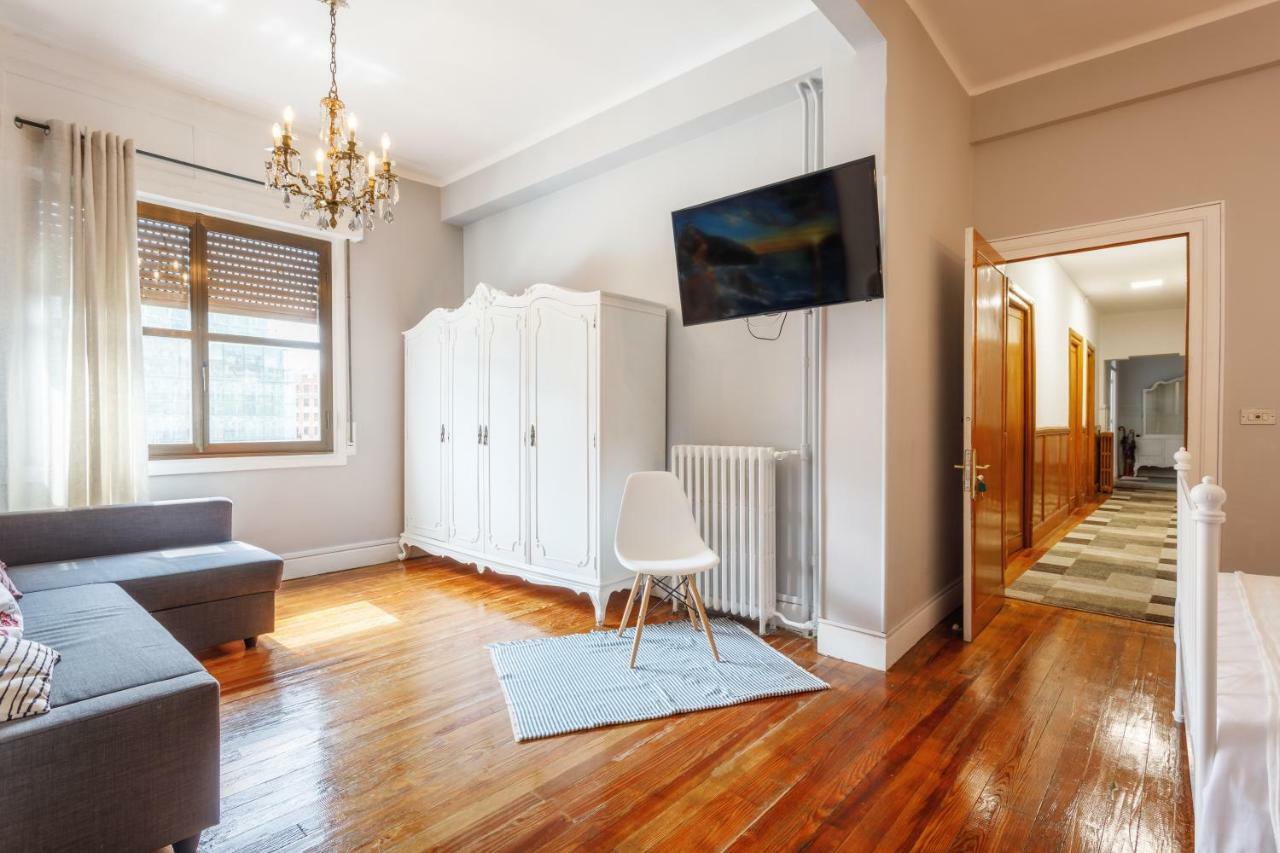 Urban Rooms Habitaciones Con Wifi Y Smart Tv Bilbao Buitenkant foto